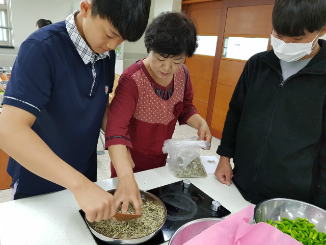 KakaoTalk_20180525_100732278.jpg