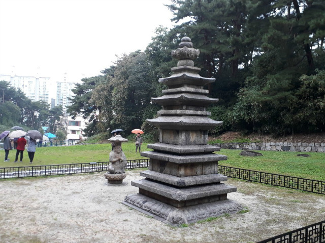 1571386246173-12.jpg