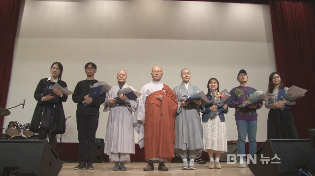 청년ucc시상식.jpg