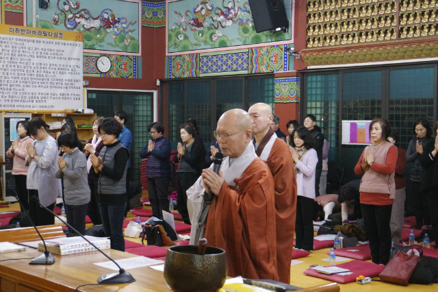 9스님축원10.jpg