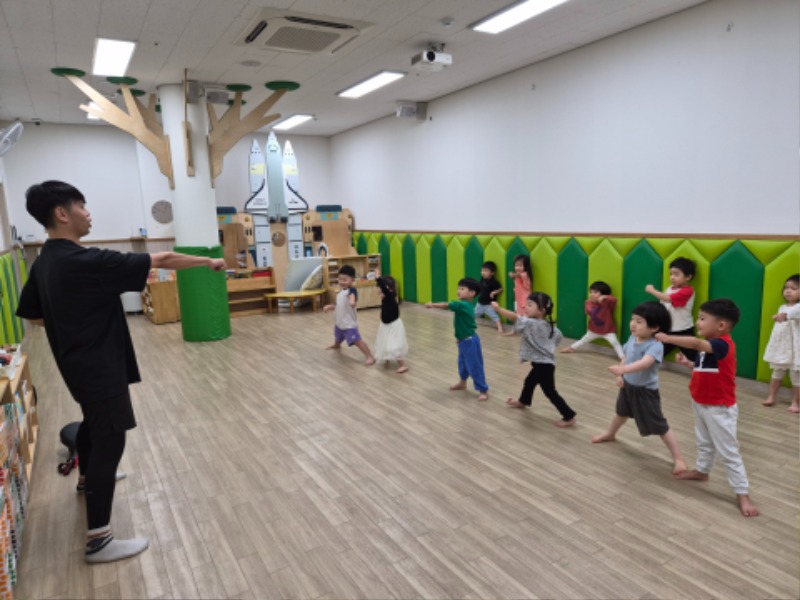 KakaoTalk_20250930_132842922_05.jpg