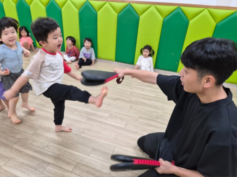 KakaoTalk_20250930_132841895_08.jpg