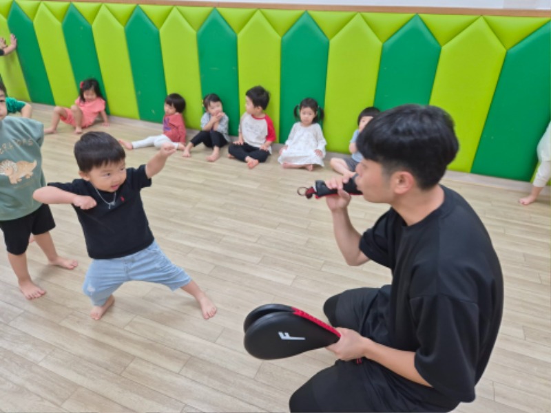 KakaoTalk_20250930_132838892_05.jpg