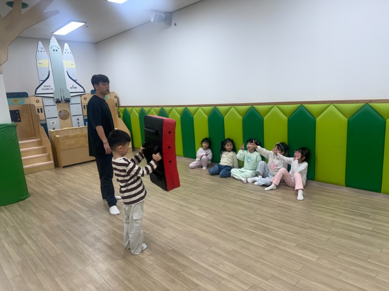 KakaoTalk_20251010_134227569_24.jpg