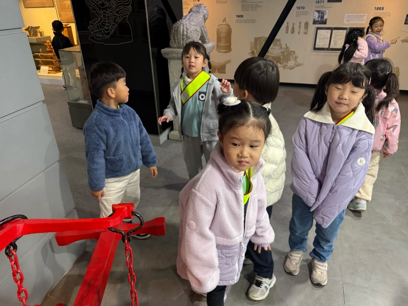 KakaoTalk_20251022_131105657_05.jpg
