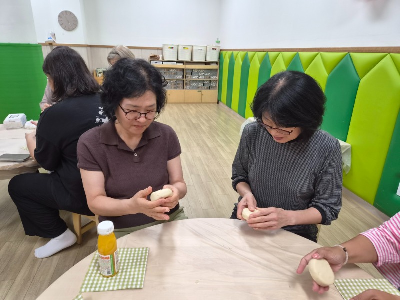 KakaoTalk_20260915_121537958_06.jpg