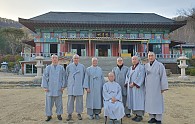 스님들.jpg
